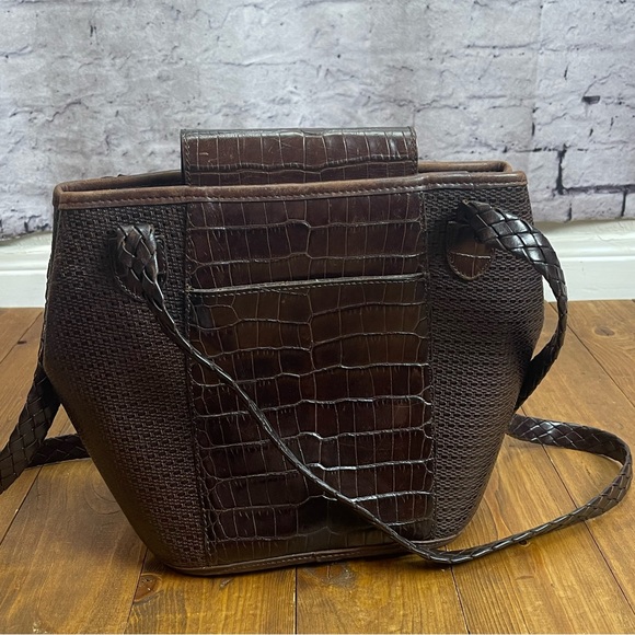 Brighton brown leather croc print shoulder bag with silver tone hardware - Picture 2 of 8
